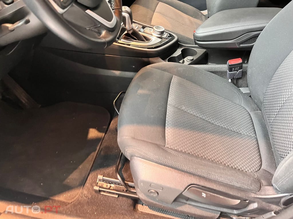BMW 225 iPerformance  xDrive 