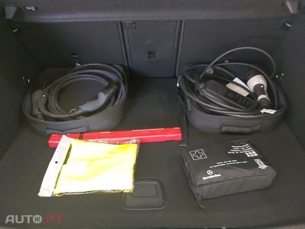 Mercedes-Benz A 250 e