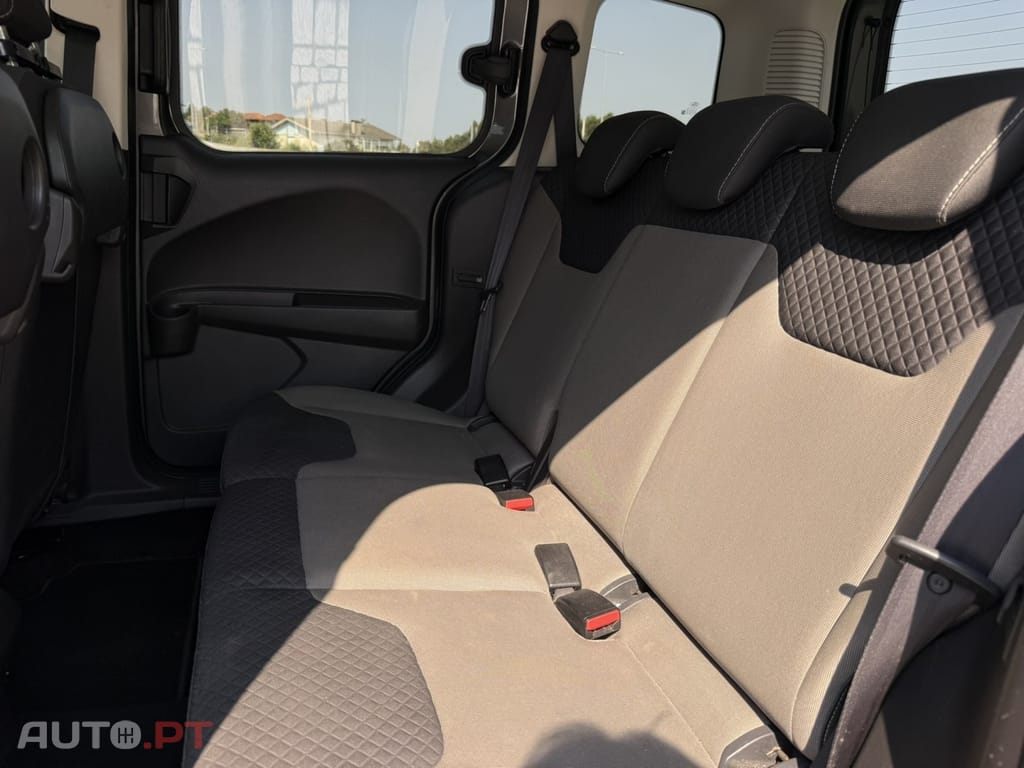 Ford Tourneo 1.0 EcoBoost S&S Trend