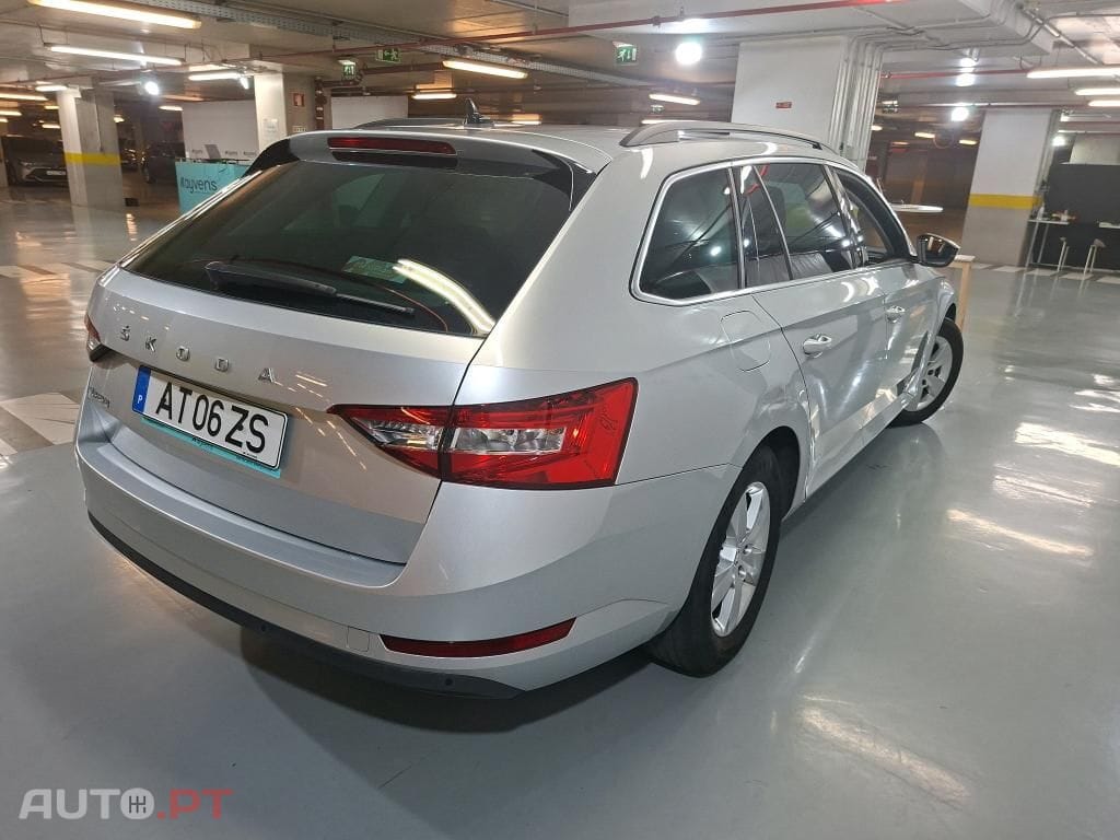 Skoda Superb Break 2.0 TDI Ambition DSG