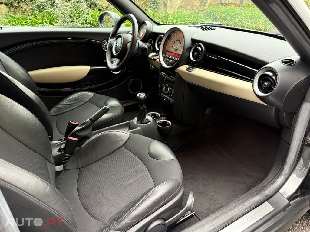 MINI Coupé Cooper SD