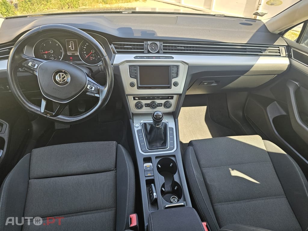 Volkswagen Passat 1.6 TDI Confortline