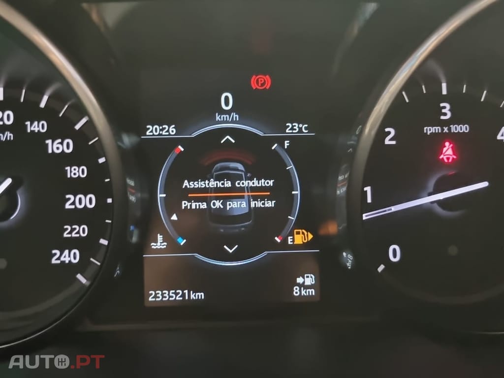 Land Rover Discovery Sport 2.0 eD4 SPORT HSE
