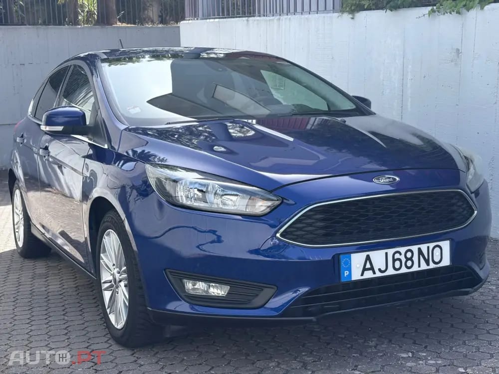 Ford Focus 1.0 EcoBoost S&S COOL&CONNECT DESIGN