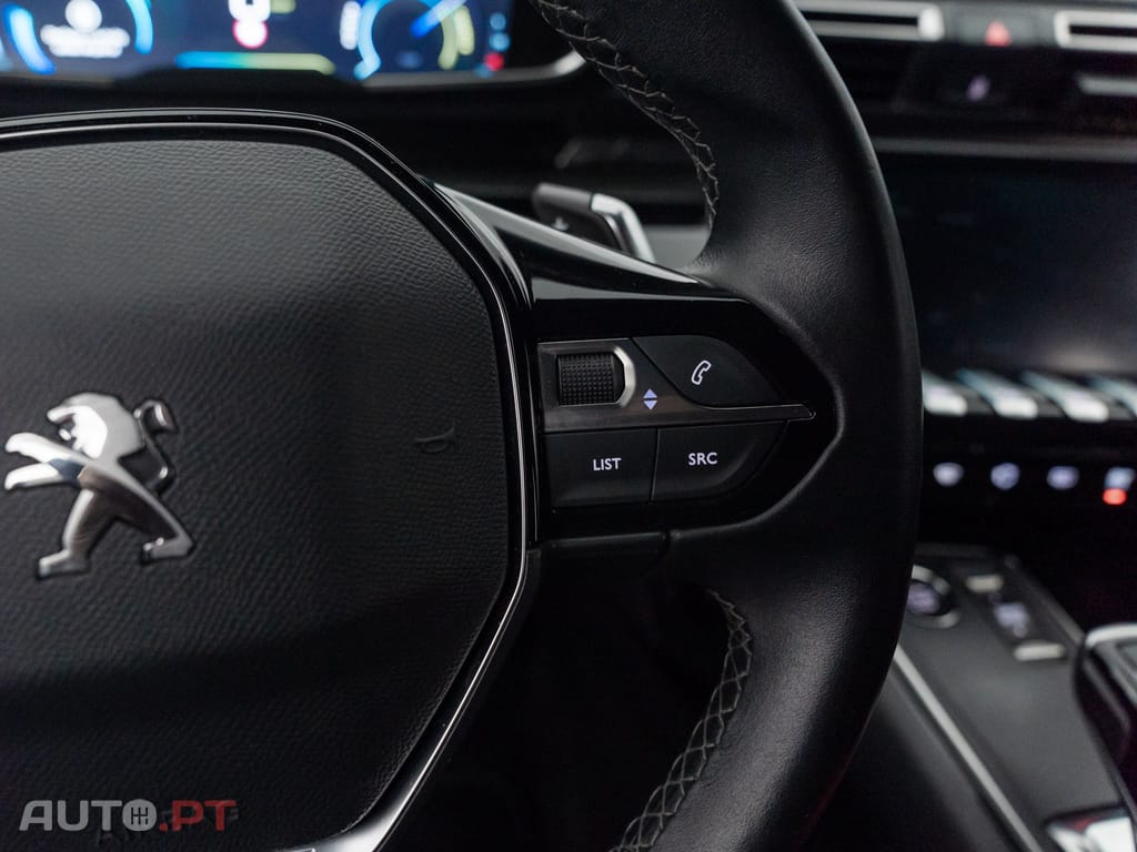 Peugeot 508 SW 1.6 Hybrid Allure e-EAT8 — fotografia 21