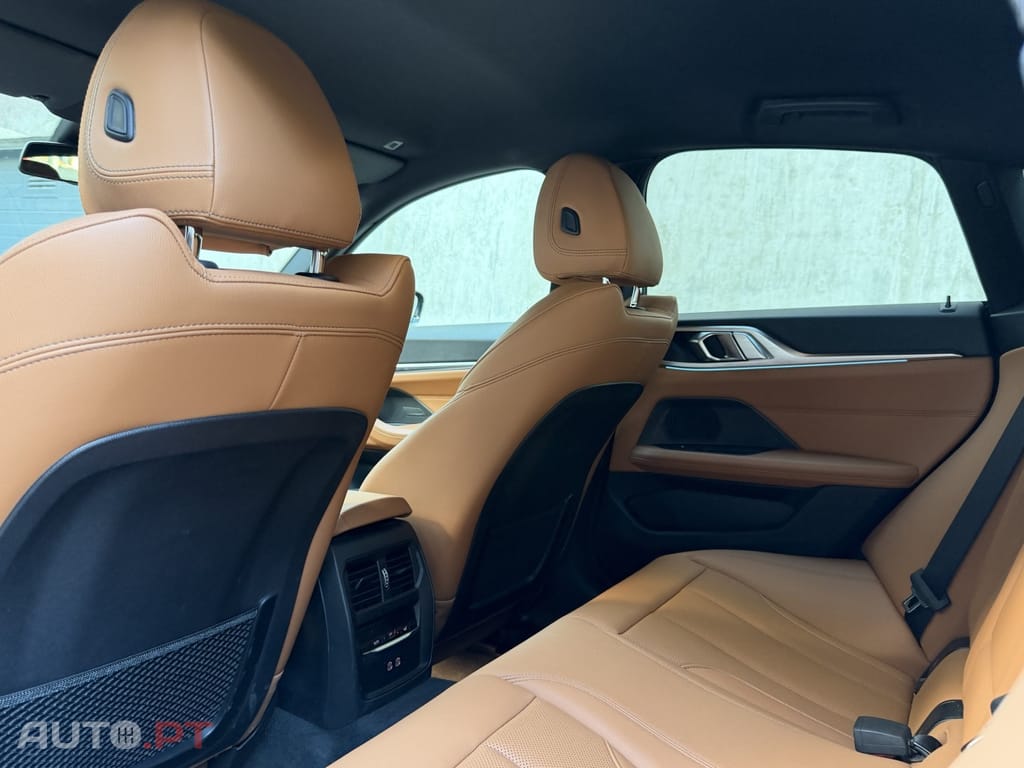 BMW i4 eDrive40 Pack Desportivo M
