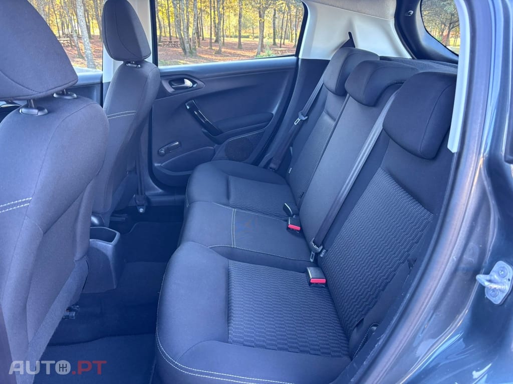 Peugeot 208 1.6 BlueHDi Allure