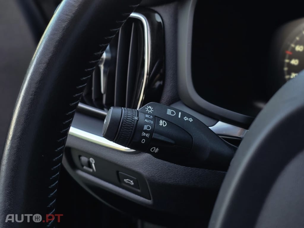 Volvo V60 2.0 D3 Momentum Plus Geartronic