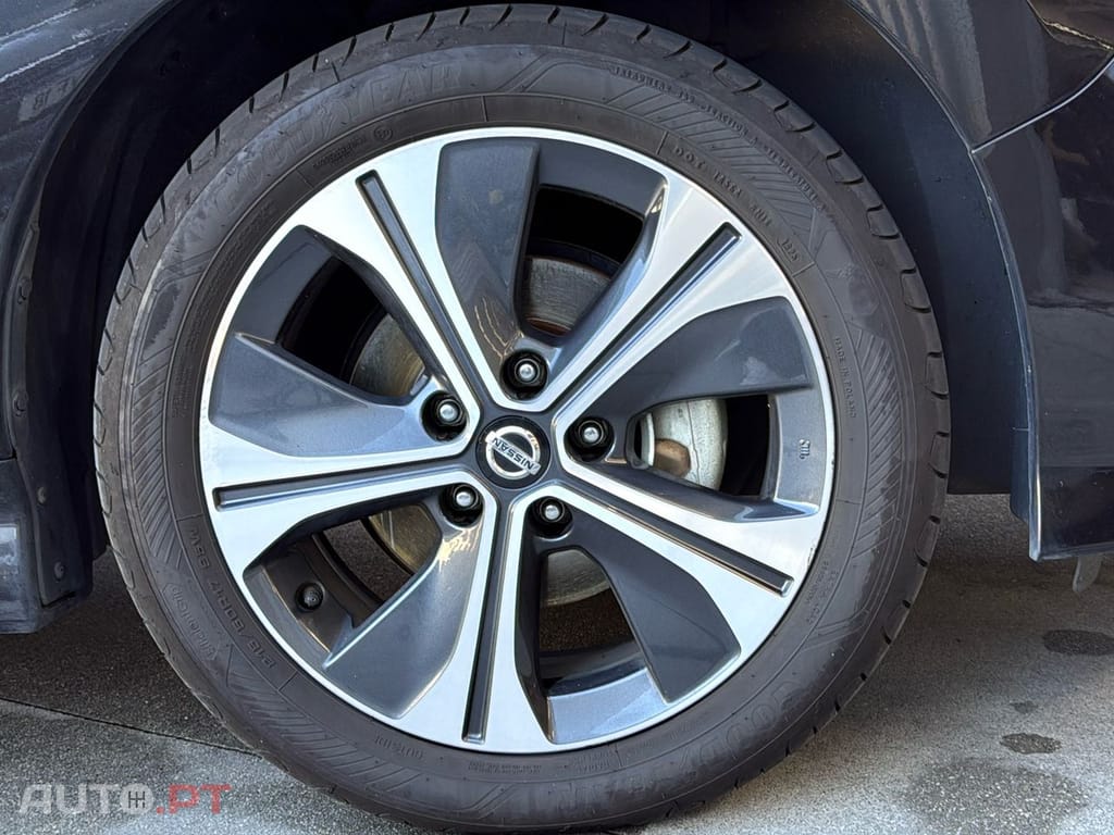 Nissan Leaf 40 kWh Tekna