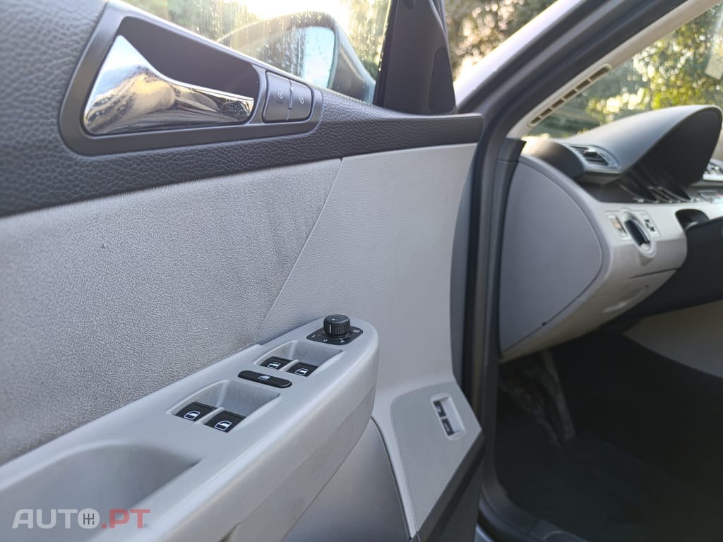 Volkswagen Passat Variant 1.9 TDi BlueMotion