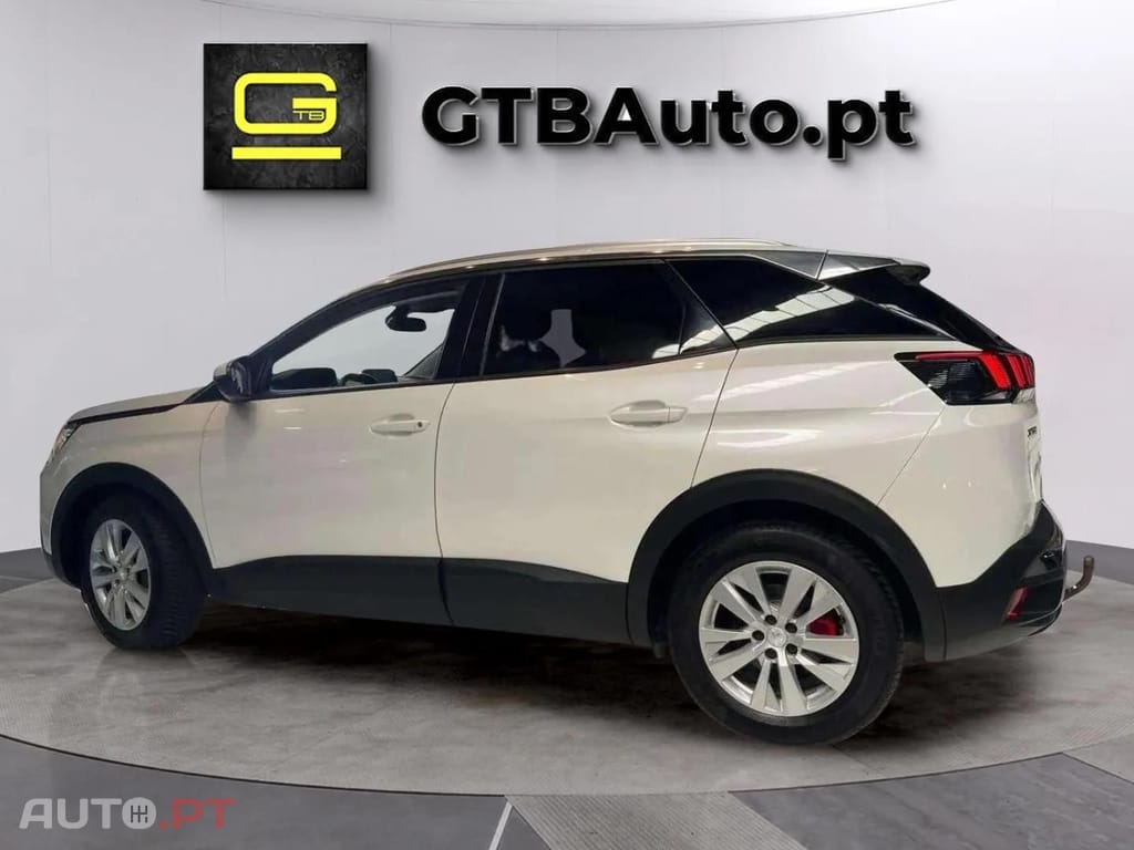 Peugeot 3008 1.2i Executive