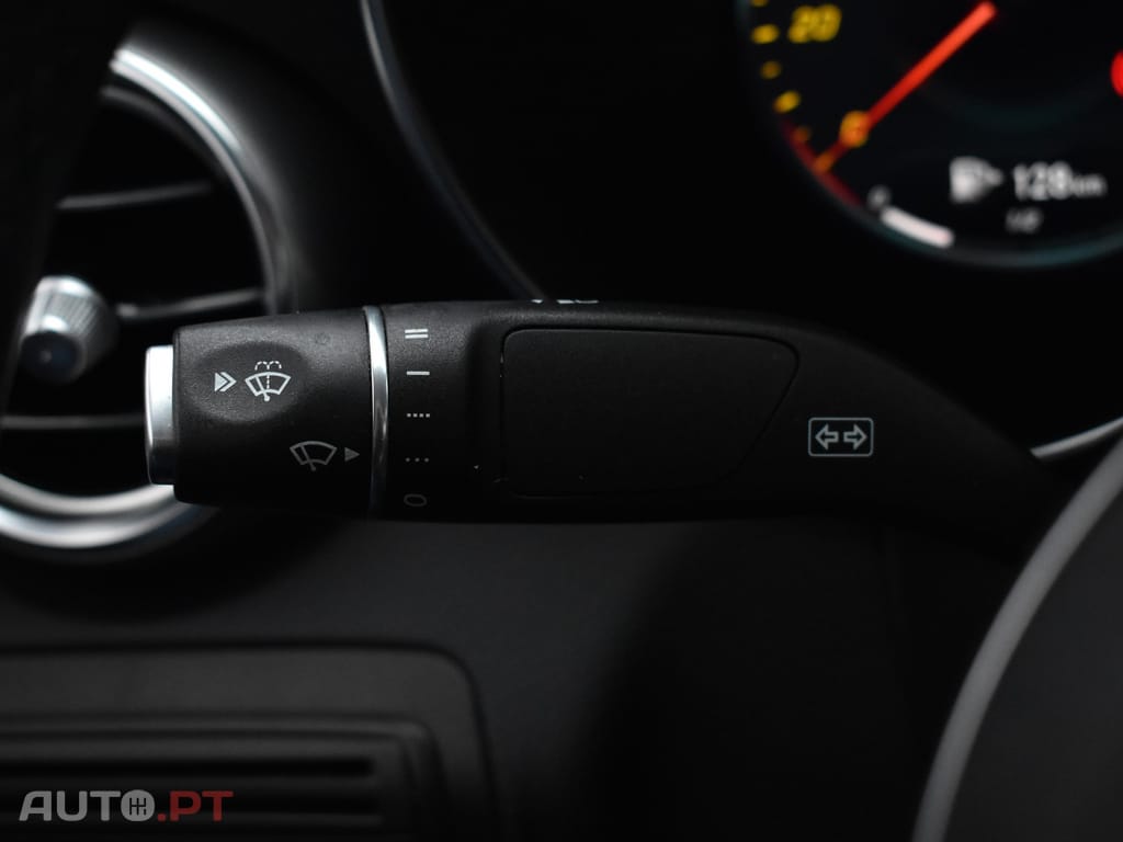 Mercedes-Benz GLC 300 e Coupe 4Matic 9G-TRONIC AMG Line