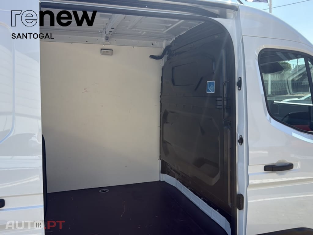 Renault Master 2.0DCi L2H2 3T5 Advance