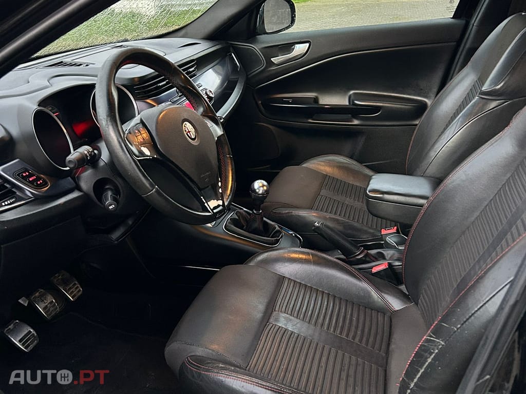 Alfa Romeo Giulietta 1.6 JTDM Distinctive