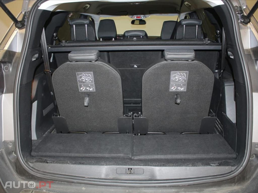 Peugeot 5008 1.5 BlueHDi Allure Pack EAT8