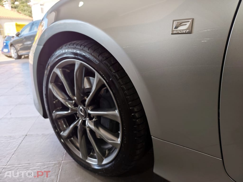 Lexus RC F Sport+