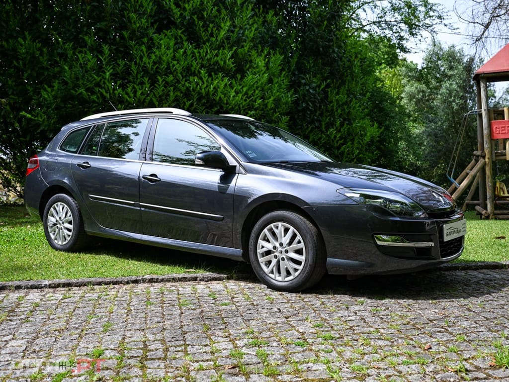 Renault Laguna Break 2.0 dCi Dynamique S 120g