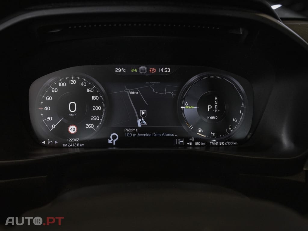 Volvo XC40 T5 Recharge DKG Plus Dark