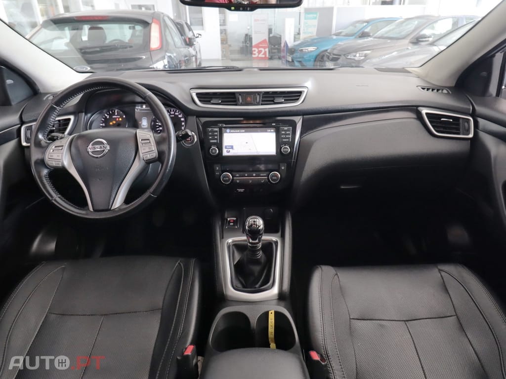 Nissan Qashqai 1.5 dCi Tekna Premium A+C