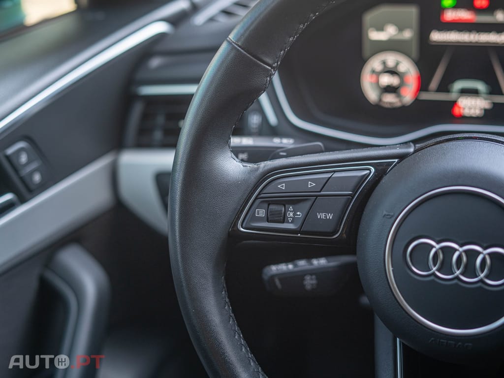Audi A4 Avant 35 TDI S line S tronic