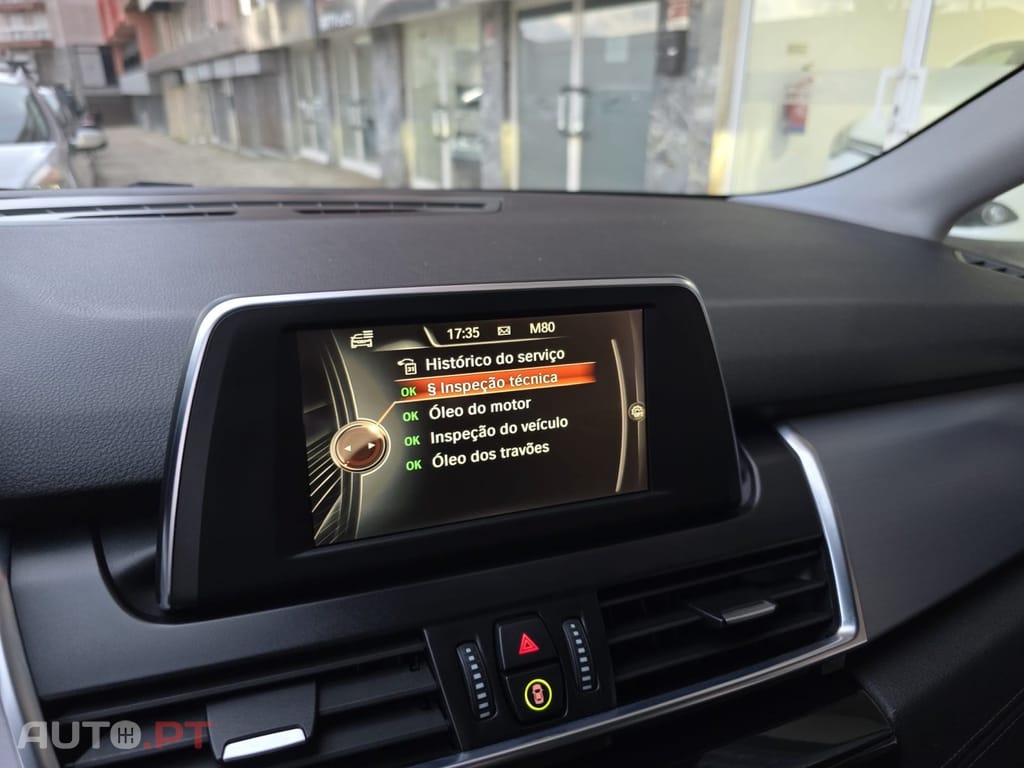 BMW 216 d Line Sport