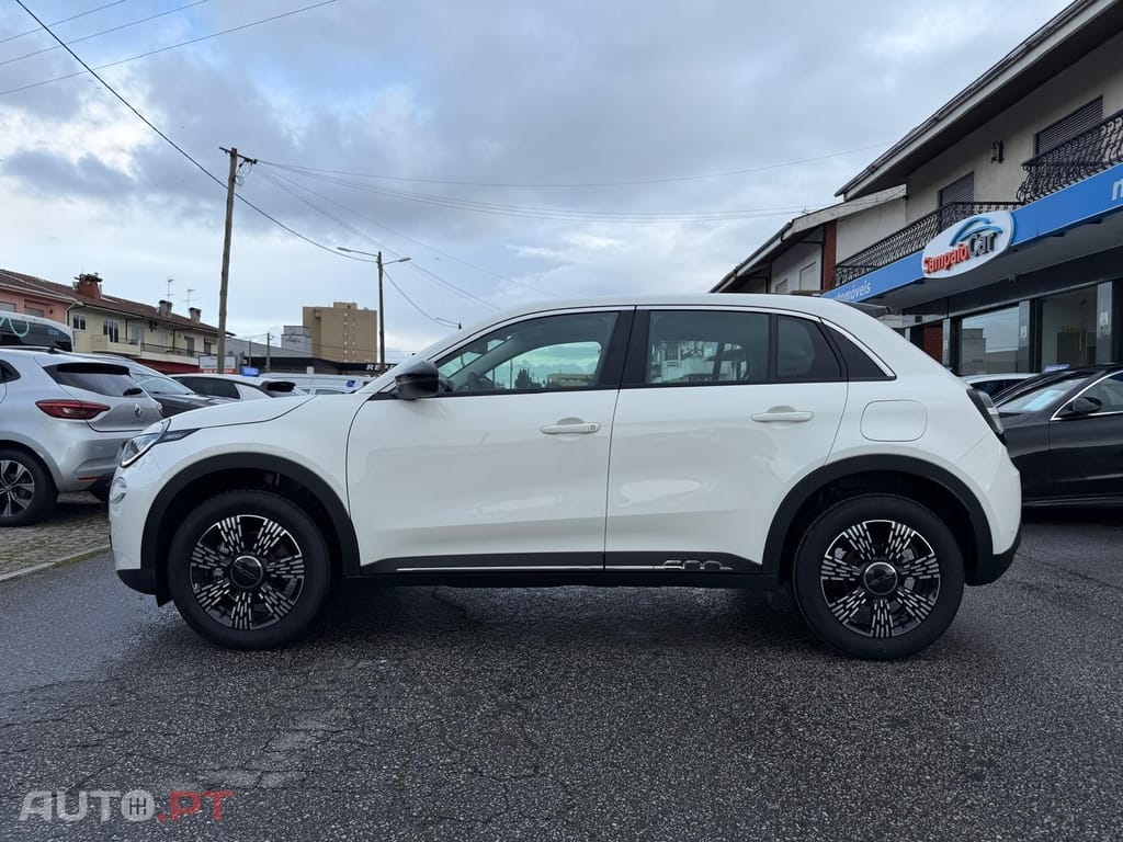 Fiat 600 1.2 Hybrid Icon