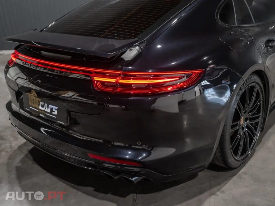 Porsche Panamera S PDK