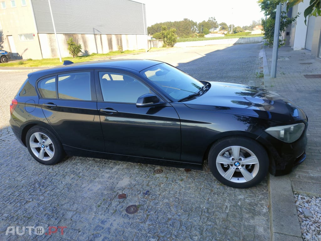 BMW 116 Série 1 - 116d efficientdynamics line sport