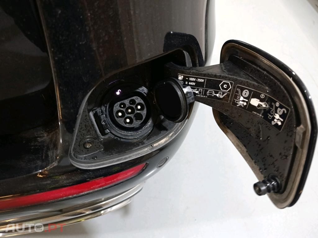 Mercedes-Benz E 300 de Avantgarde