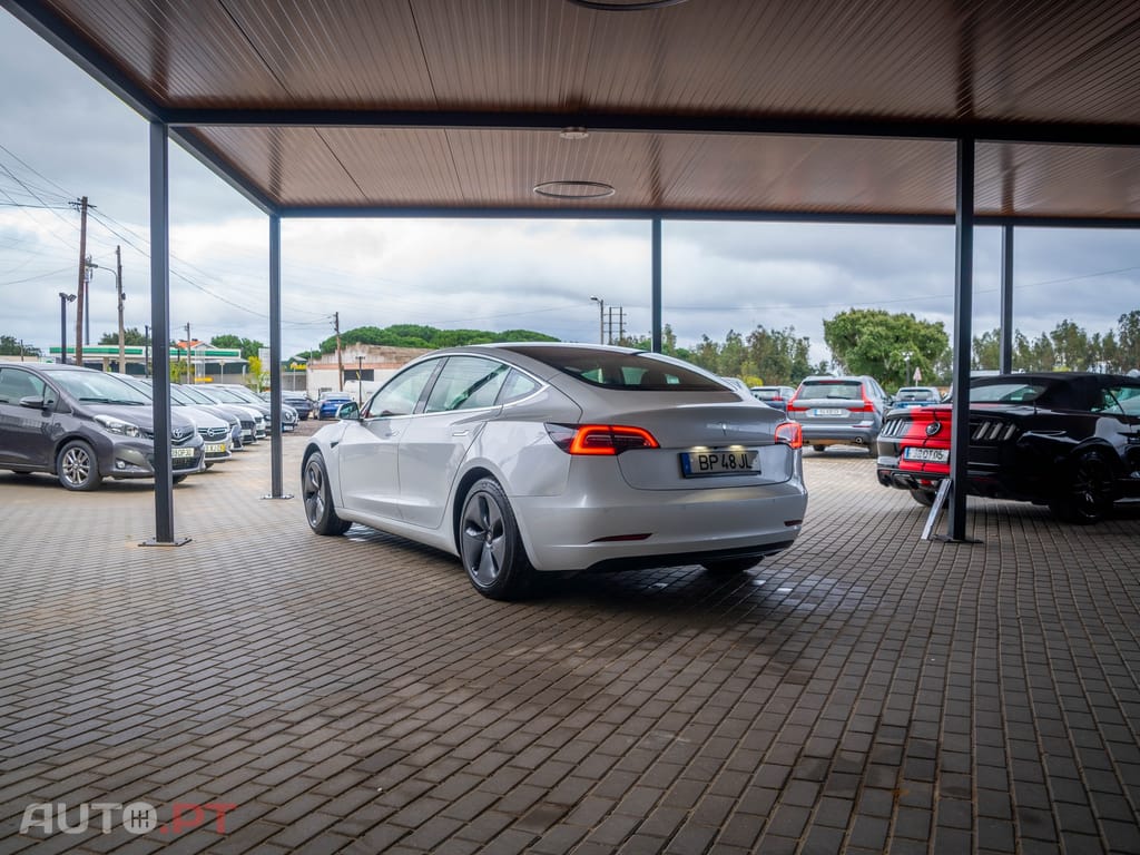 Tesla Model 3 Standard RWD Plus