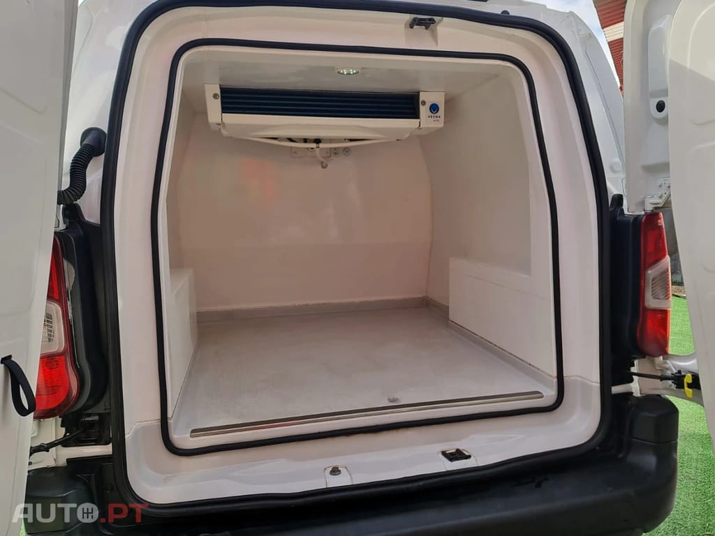 Peugeot Partner TEPEE 1.5BlueHDi 75