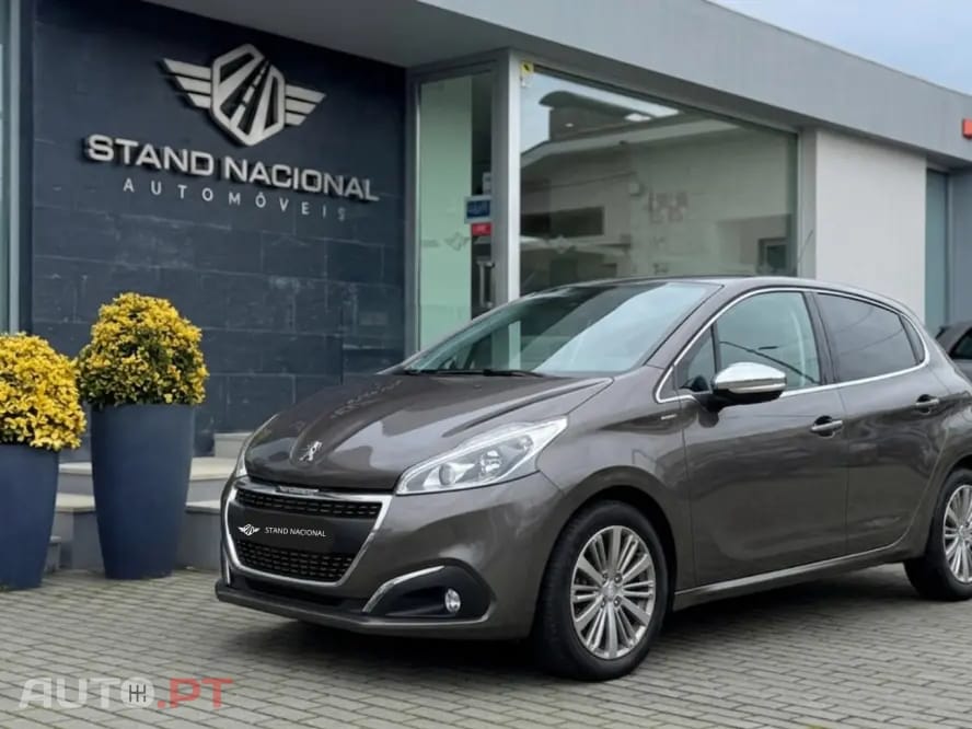 Peugeot 208 1.2 PureTech Style