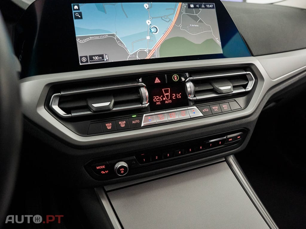 BMW 330 e Touring Line Sport Auto