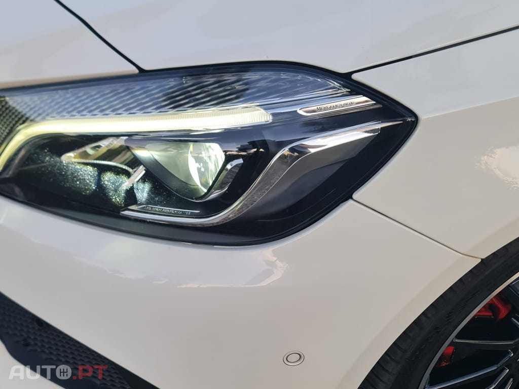 Mercedes-Benz A 180 d AMG Line