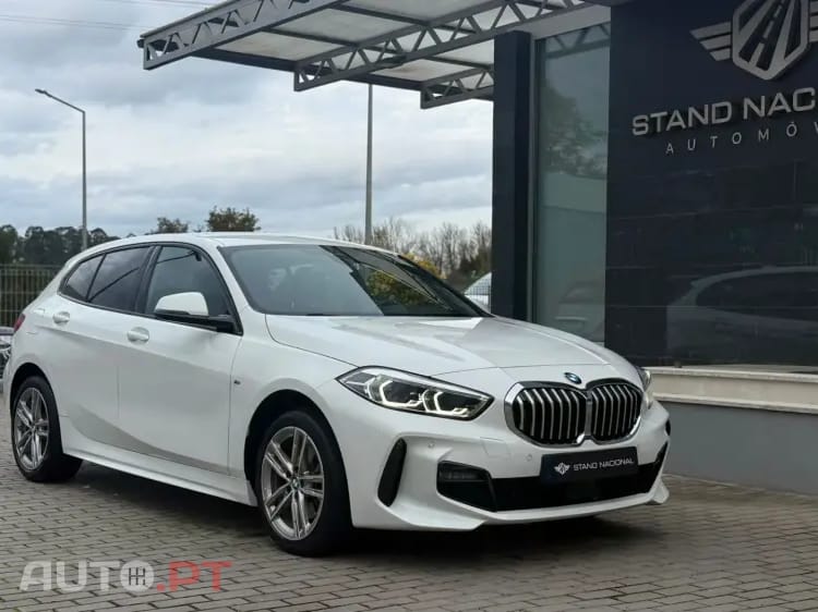 BMW 116 d Pack Desportivo M Auto