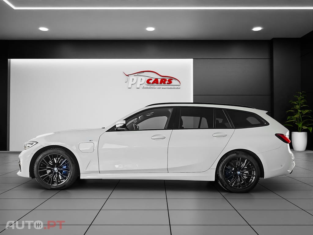 BMW 330 330e M Sport
