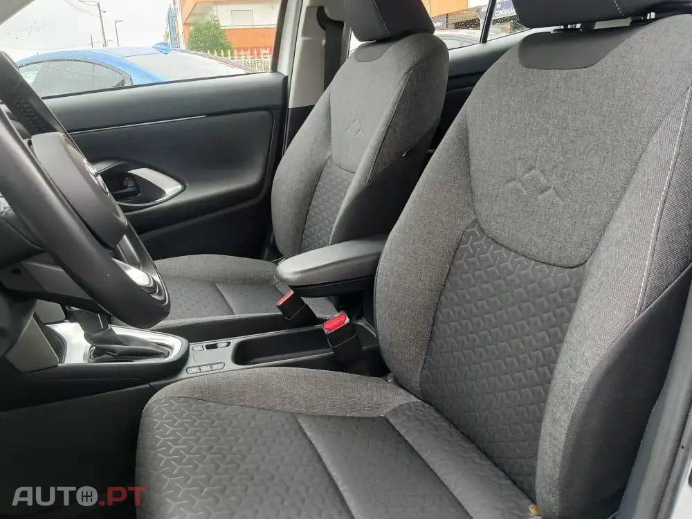 Toyota Yaris Cross 1.5 HDF Comfort Plus