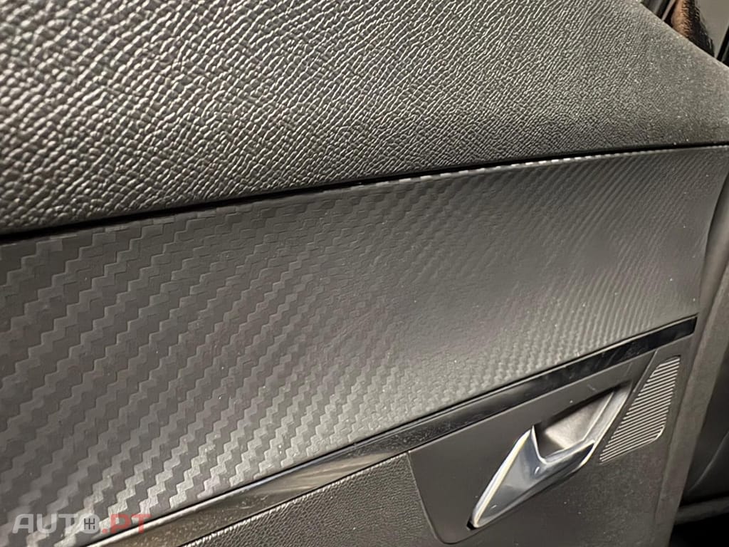 Peugeot 3008 1.5 BlueHDi Allure