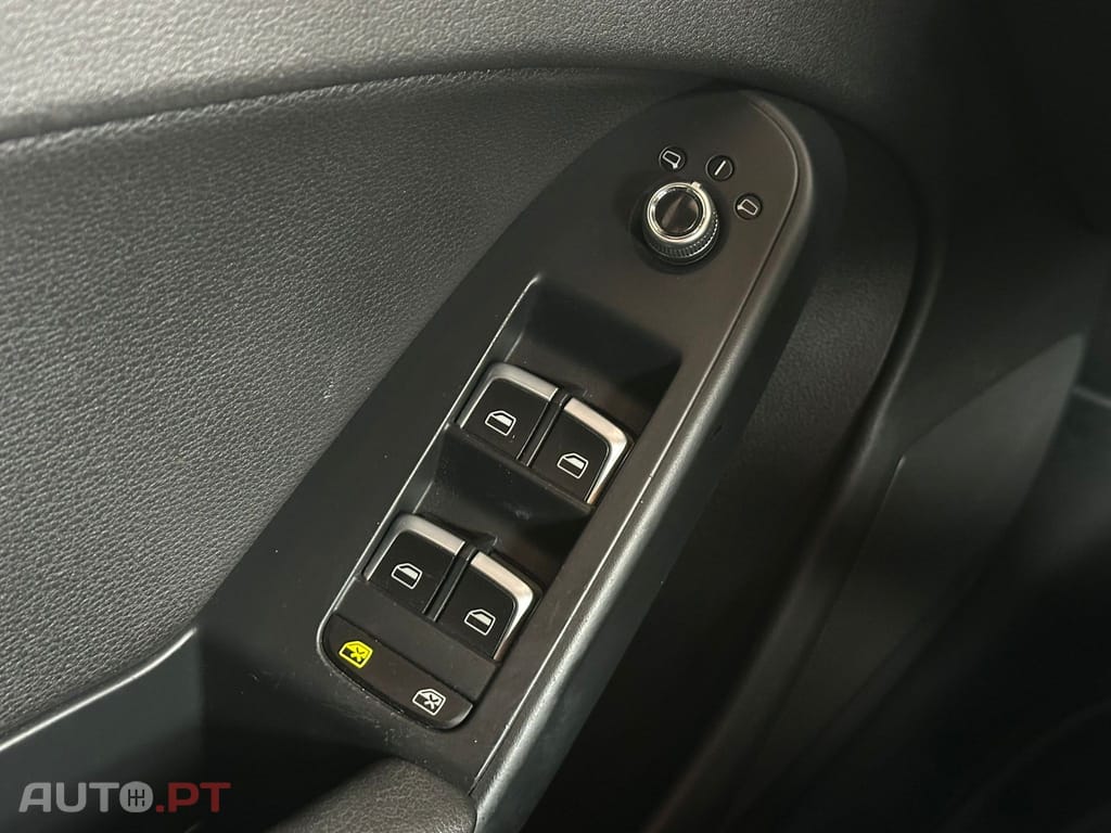 Audi A4 Avant 2.0 TDI Business Line S-line