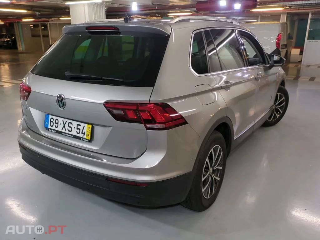 Volkswagen Tiguan 2.0 TDI Confortline DSG