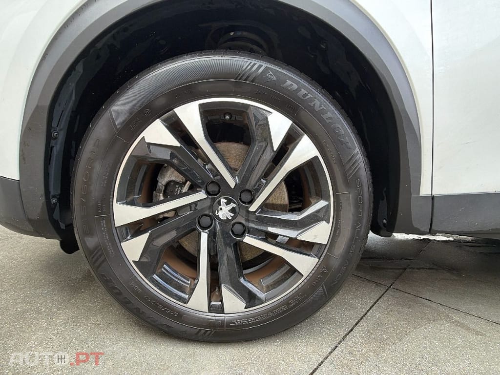 Peugeot E-2008 Allure