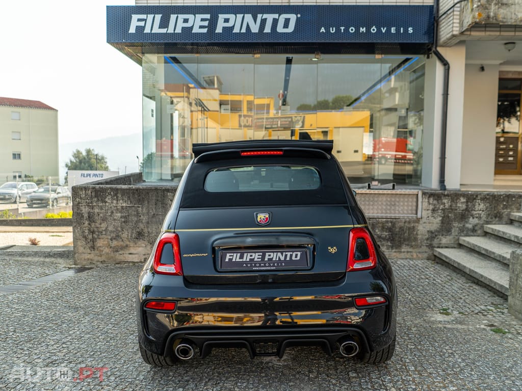 Abarth 595C 1.4 T-Jet Scorpioneoro