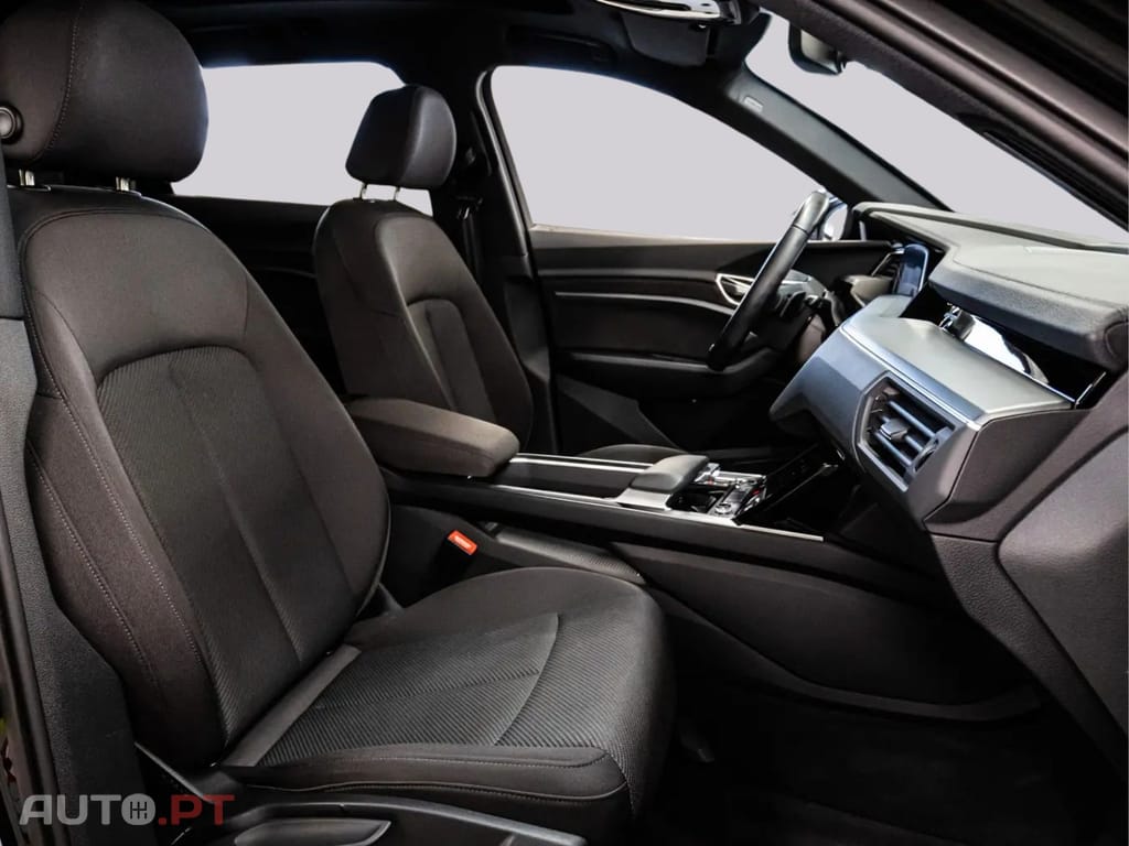 Audi E-Tron I.V.A DEDUTÍVEL 50 Q S LINE