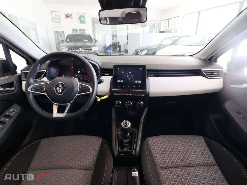 Renault Clio SCe 65 Evolution — fotografia 8