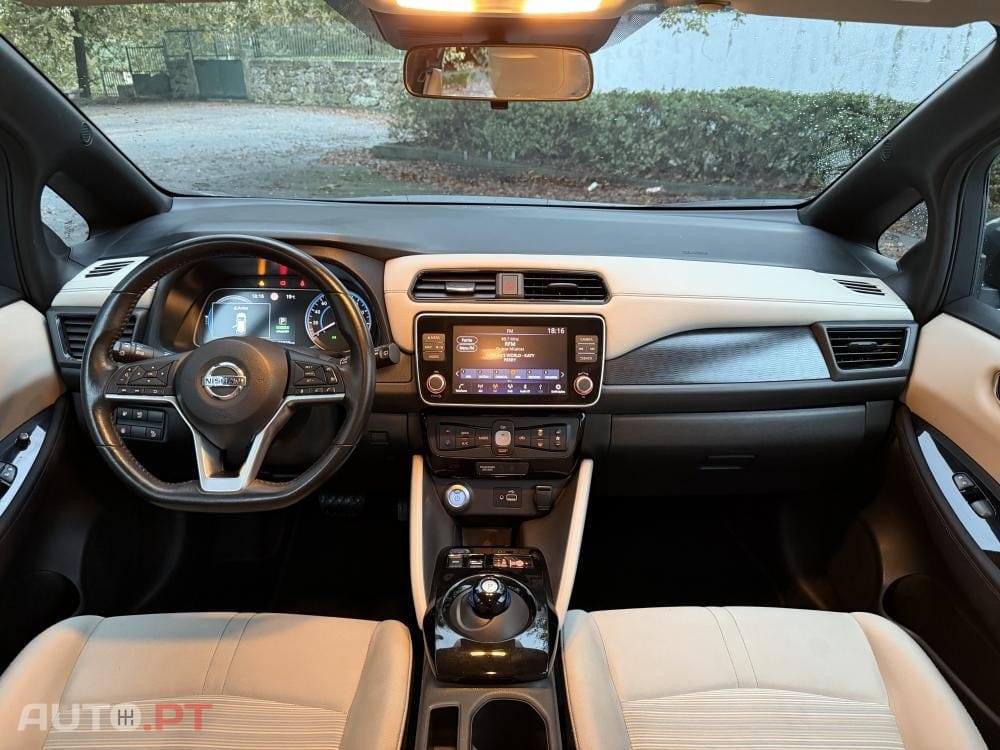 Nissan Leaf N-Connecta Full Led