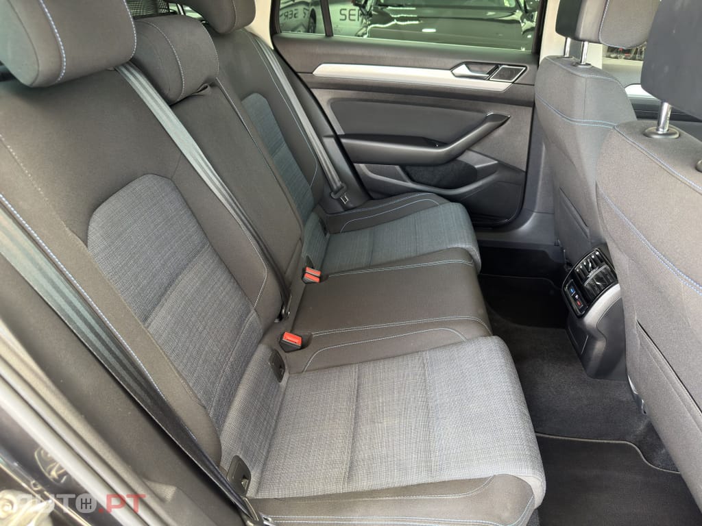 Volkswagen Passat Variant 1.4 TSI GTE+ Plug-in — fotografia 12