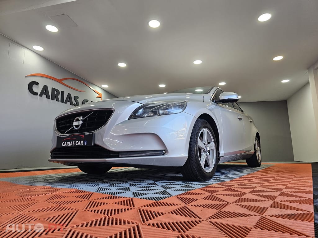 Volvo V40 1.6 D2 Kinetic