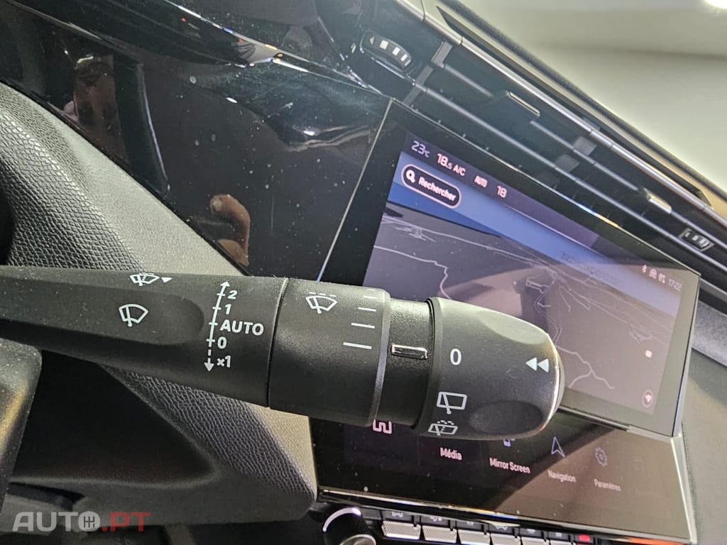 Peugeot 308 1.2 PureTech Allure EAT8