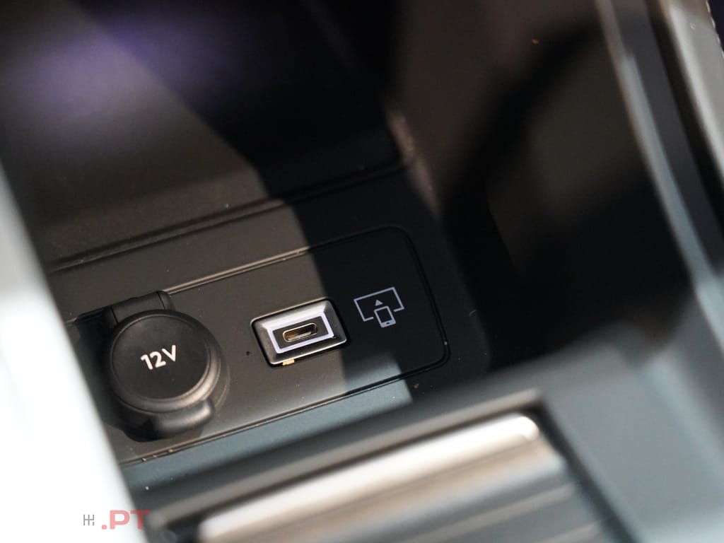 Peugeot 408 1.2 PureTech Allure EAT8