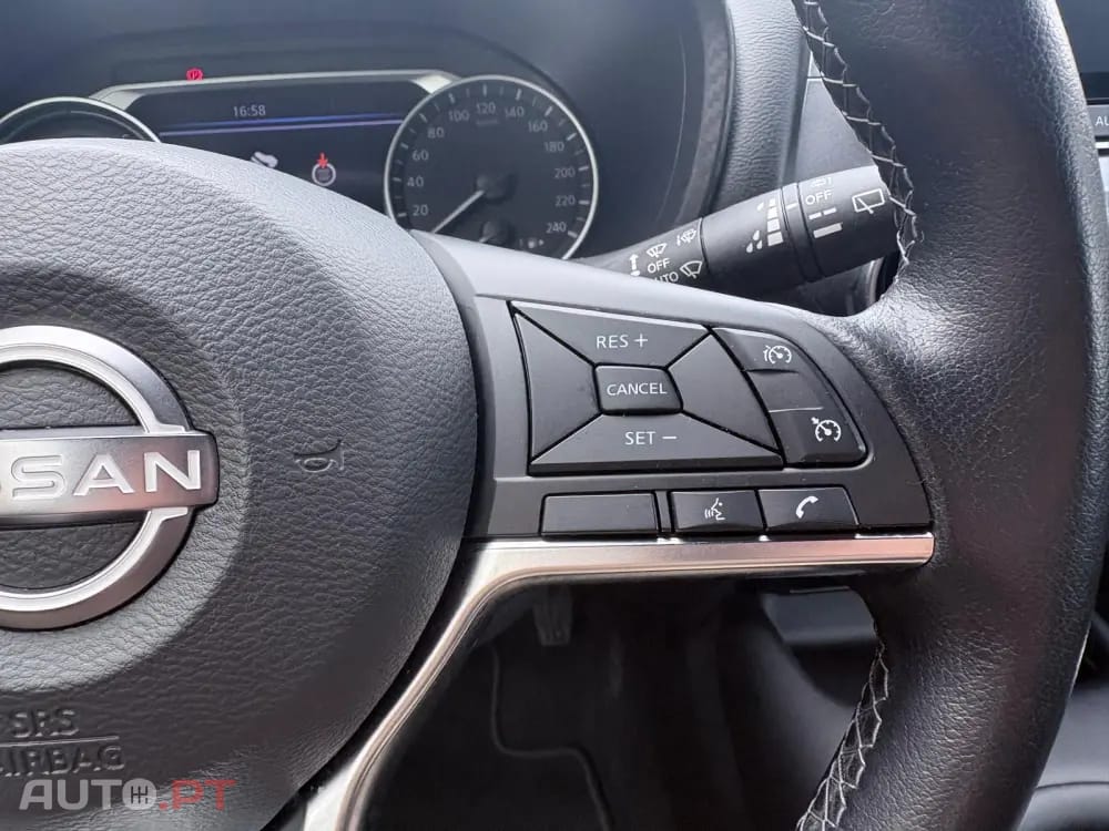 Nissan Juke 1.6 Hybrid N-Connecta